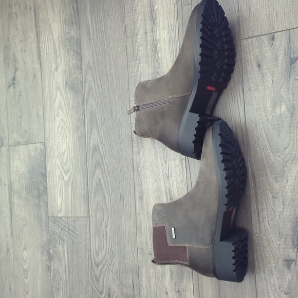 Boots by Rockport HydroShield Waterproof  Olive Green Zippered Closure - Picture 8 of 11